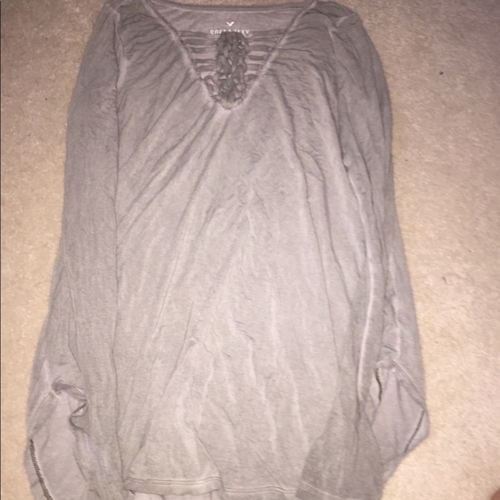 american eagle long sleeved shirt